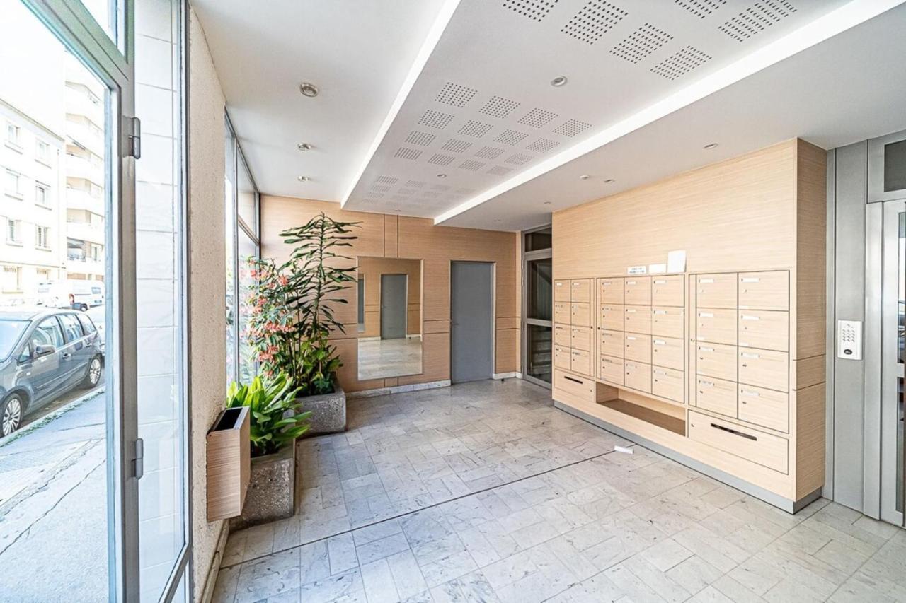 Le Pressense 4 Pers Balcon-Metro Republique Apartman Villeurbanne Kültér fotó