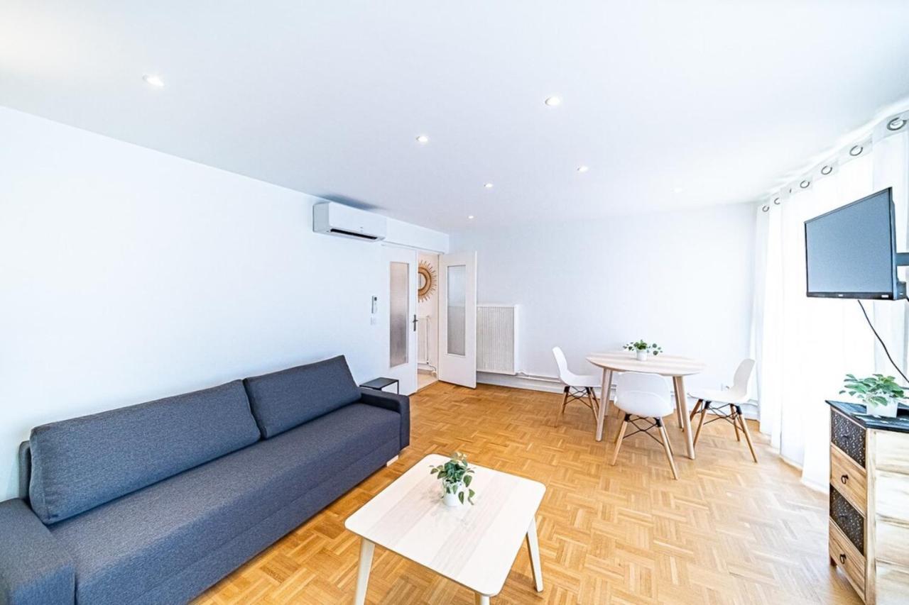 Le Pressense 4 Pers Balcon-Metro Republique Apartman Villeurbanne Kültér fotó
