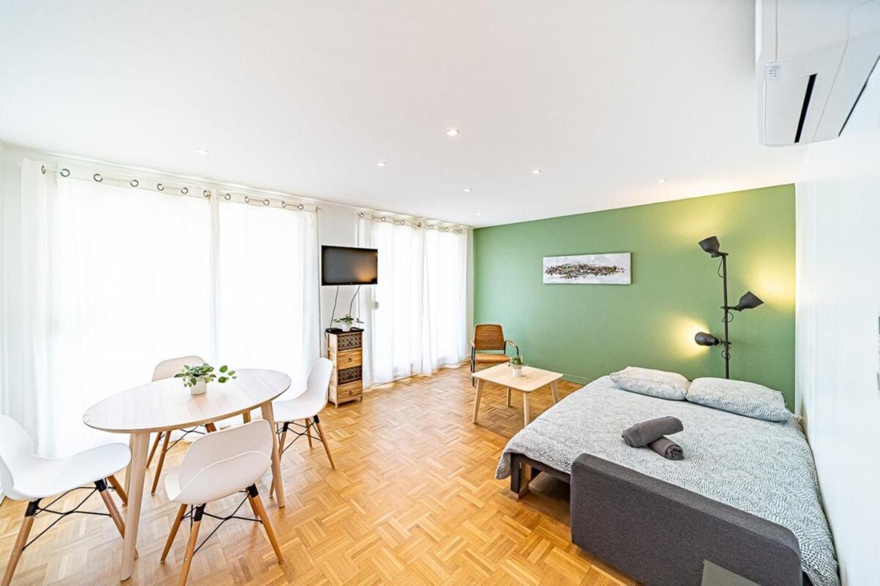Le Pressense 4 Pers Balcon-Metro Republique Apartman Villeurbanne Kültér fotó